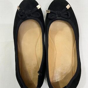 Chic Black Bow Loafers